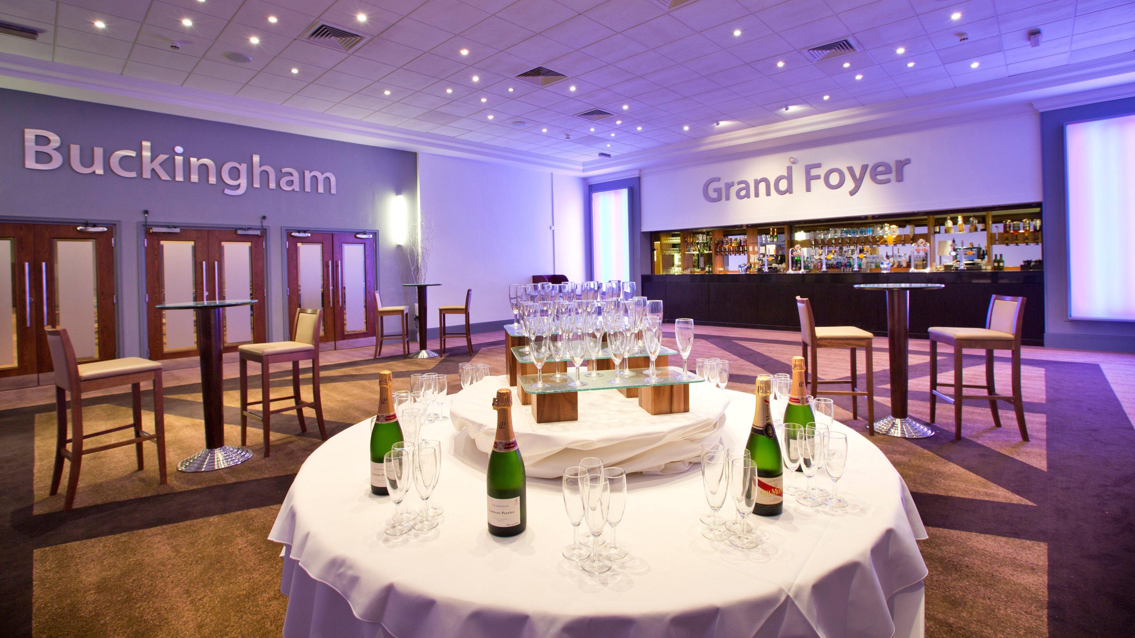 Holiday Inn Peterborough West By Ihg Eksteriør bilde