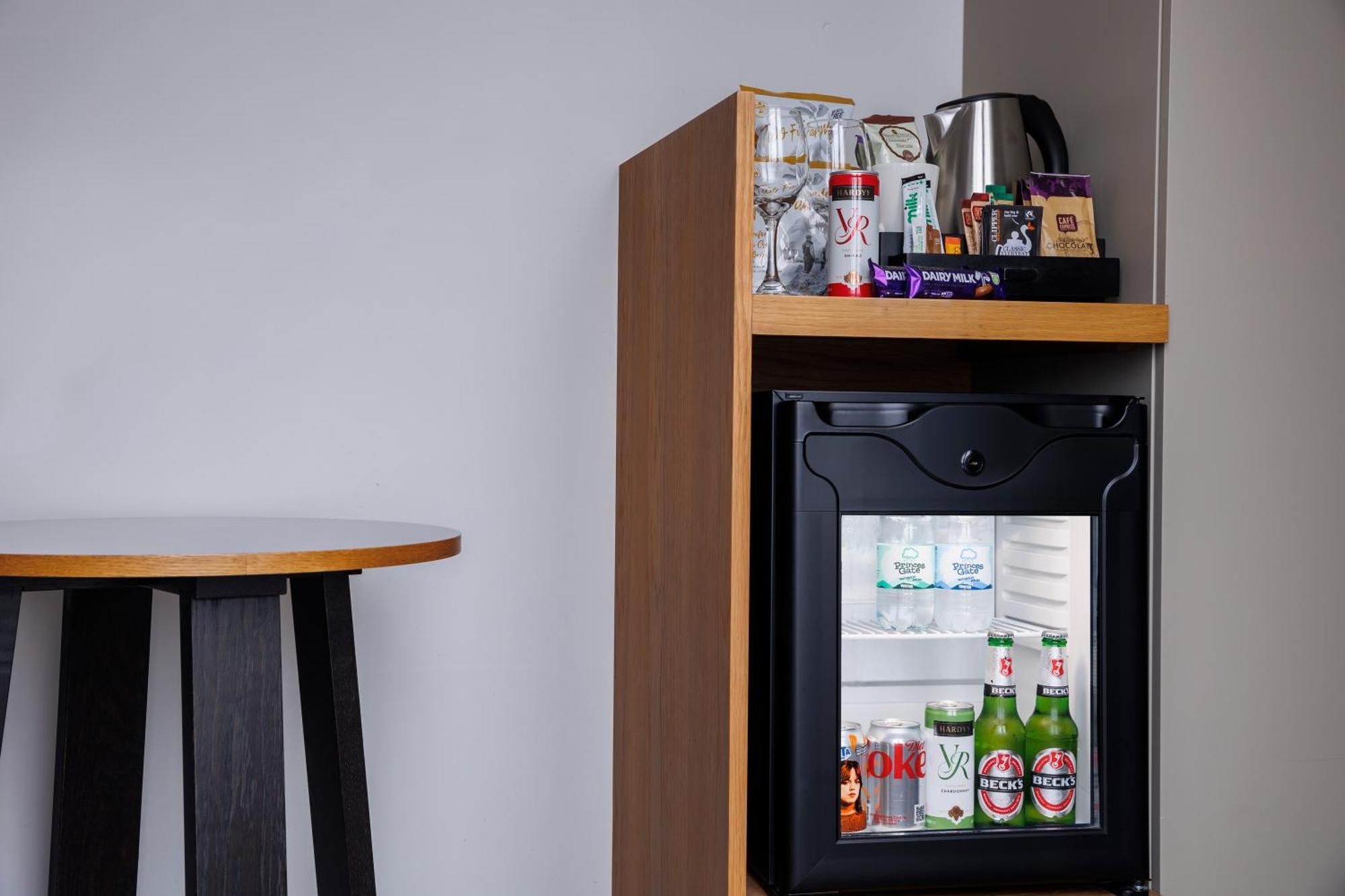 Holiday Inn Peterborough West By Ihg Eksteriør bilde