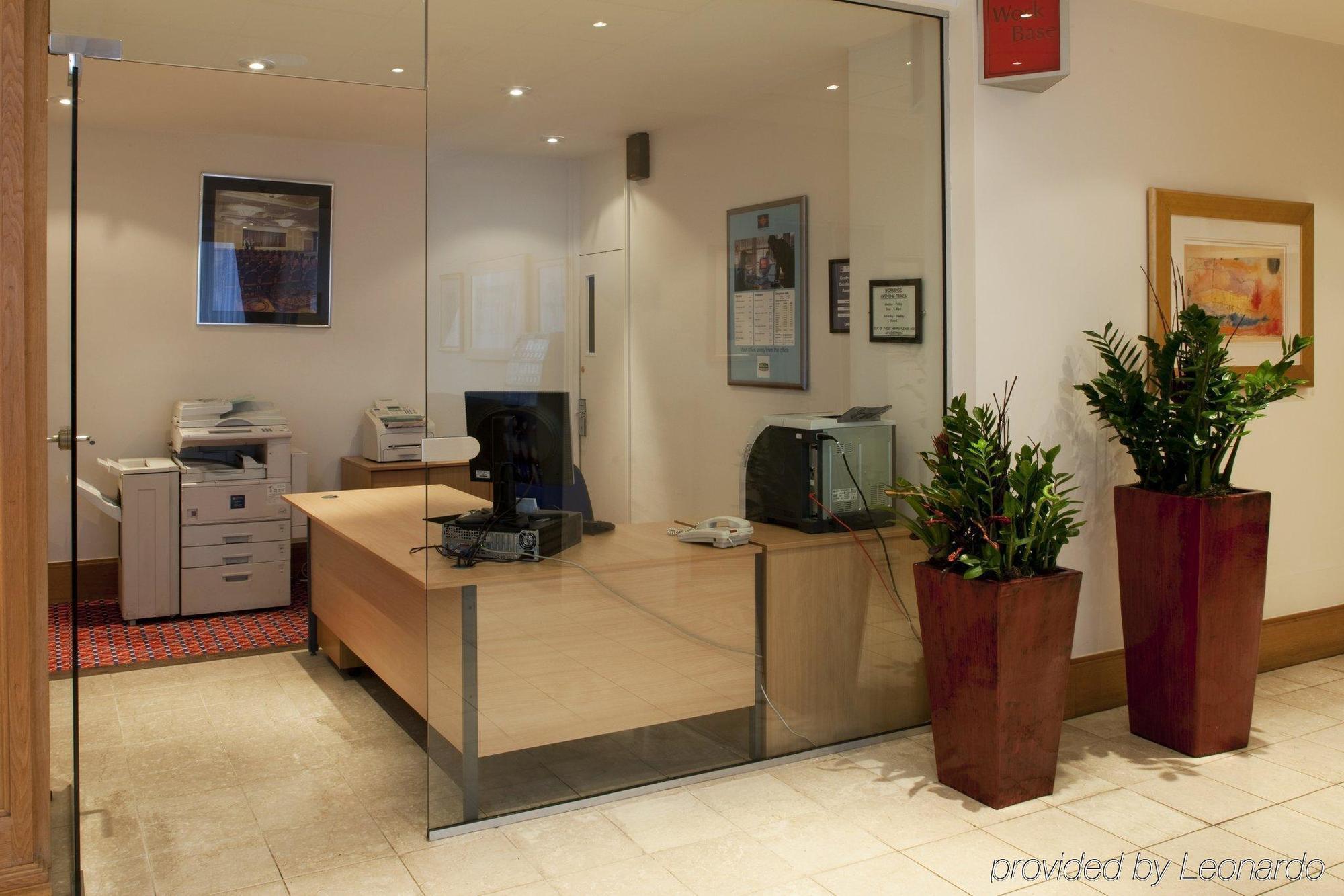 Holiday Inn Peterborough West By Ihg Eksteriør bilde